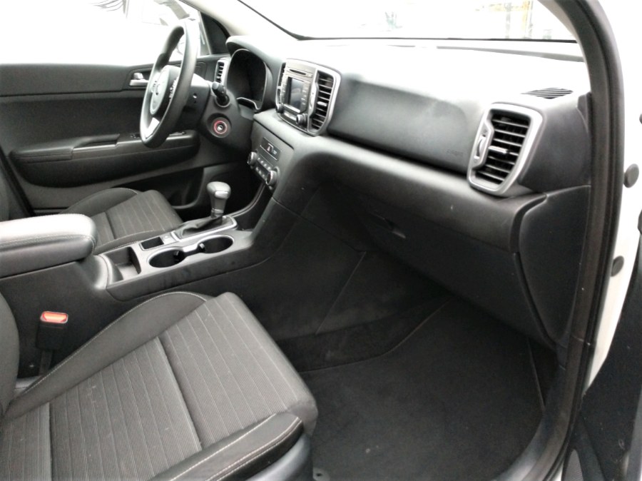 2018 Kia Sportage LX FWD, available for sale in COPIAGUE, New York | Warwick Auto Sales Inc. COPIAGUE, New York 2018 Kia Sportage LX FWD, available for sale in COPIAGUE, New York | Warwick Auto Sales Inc. COPIAGUE, New York