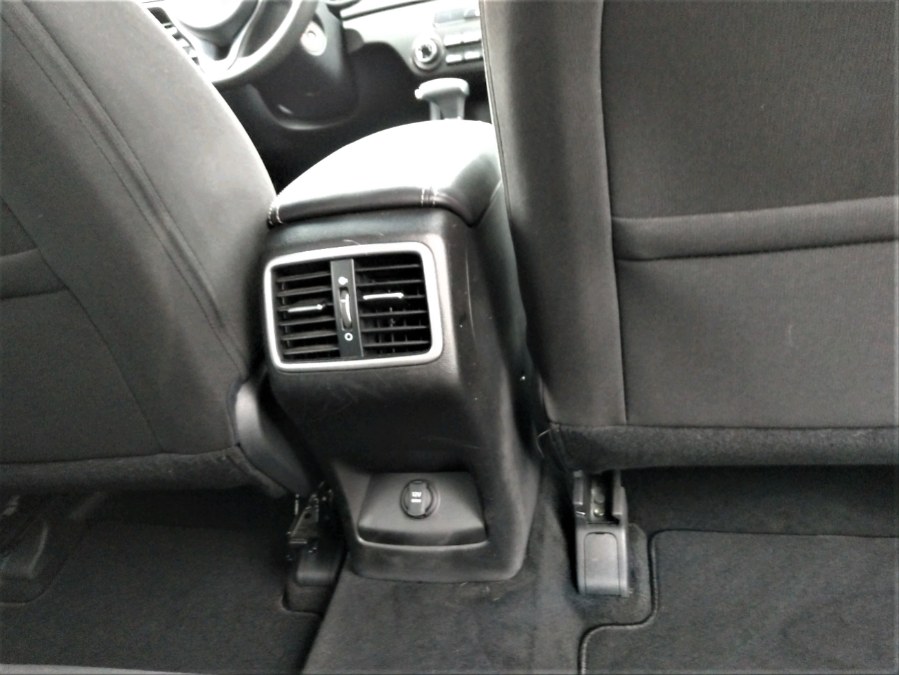 2018 Kia Sportage LX FWD, available for sale in COPIAGUE, New York | Warwick Auto Sales Inc. COPIAGUE, New York 2018 Kia Sportage LX FWD, available for sale in COPIAGUE, New York | Warwick Auto Sales Inc. COPIAGUE, New York