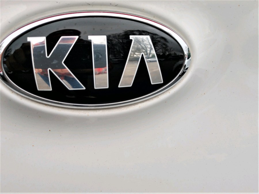 2018 Kia Sportage LX FWD, available for sale in COPIAGUE, New York | Warwick Auto Sales Inc. COPIAGUE, New York 2018 Kia Sportage LX FWD, available for sale in COPIAGUE, New York | Warwick Auto Sales Inc. COPIAGUE, New York