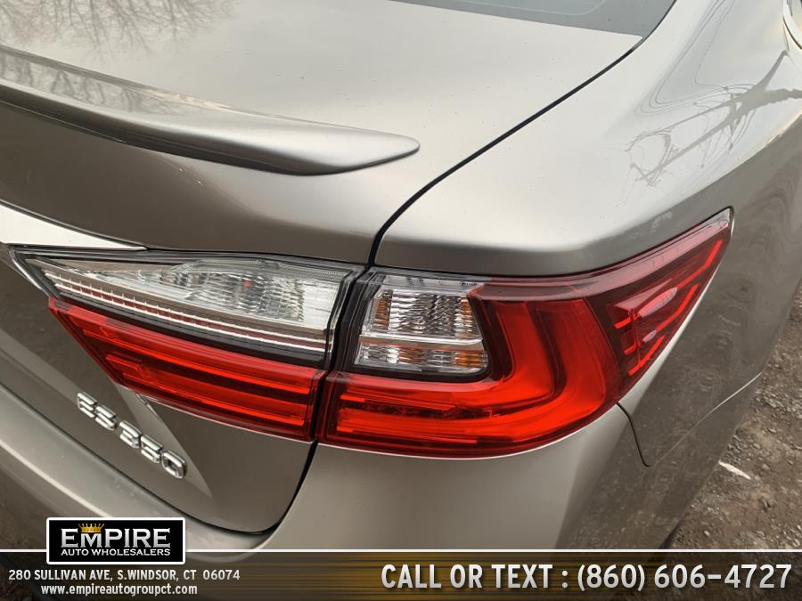 2018 Lexus ES ES 350 FWD, available for sale in S.Windsor, Connecticut | Empire Auto Wholesalers. S.Windsor, Connecticut 2018 Lexus ES ES 350 FWD, available for sale in S.Windsor, Connecticut | Empire Auto Wholesalers. S.Windsor, Connecticut