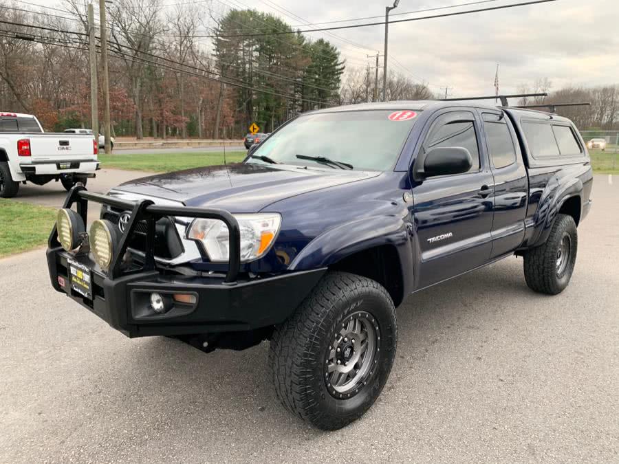 2013 Toyota Tacoma 4WD Access Cab I4 MT (Natl), available for sale in South Windsor, Connecticut | Mike And Tony Auto Sales, Inc. South Windsor, Connecticut