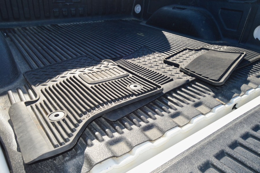 2017 Chevrolet Silverado 1500 2WD Crew Cab 143.5" LT w/1LT, available for sale in Moreno Valley, California | Fusion Motors Inc. Moreno Valley, California 2017 Chevrolet Silverado 1500 2WD Crew Cab 143.5" LT w/1LT, available for sale in Moreno Valley, California | Fusion Motors Inc. Moreno Valley, California