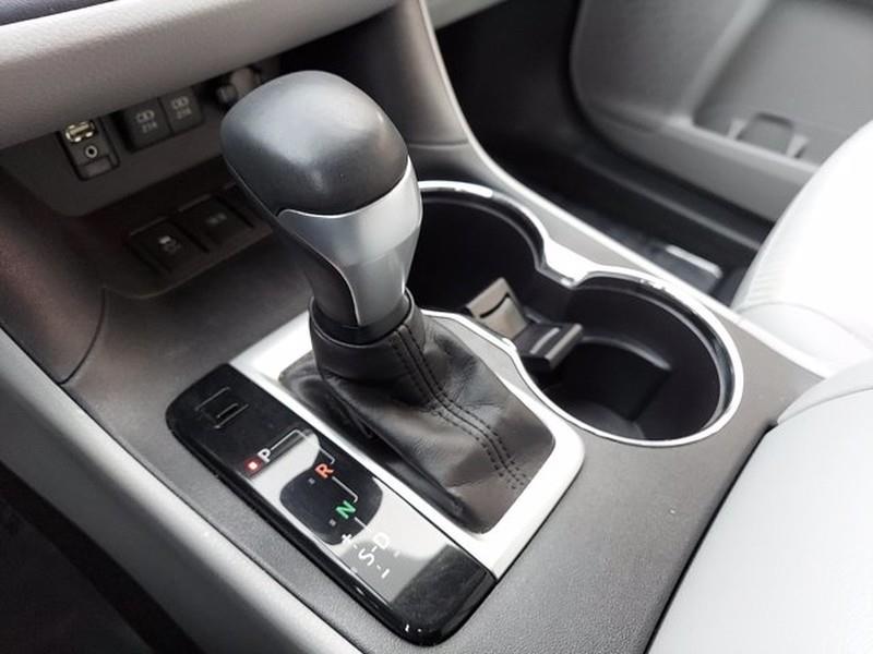 Used Toyota Highlander LE Plus 2017 | Car Revolution. Maple Shade, New Jersey Used Toyota Highlander LE Plus 2017 | Car Revolution. Maple Shade, New Jersey