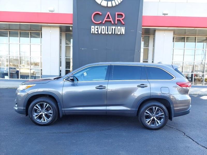 Used Toyota Highlander LE Plus 2017 | Car Revolution. Maple Shade, New Jersey Used Toyota Highlander LE Plus 2017 | Car Revolution. Maple Shade, New Jersey