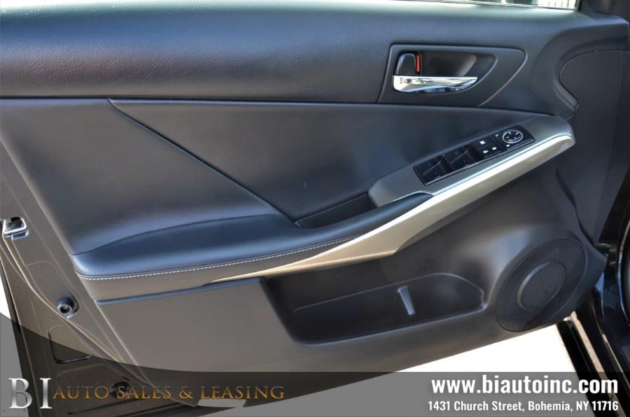 Used Lexus IS 350 4dr Sdn AWD 2016 | B I Auto Sales. Bohemia, New York Used Lexus IS 350 4dr Sdn AWD 2016 | B I Auto Sales. Bohemia, New York