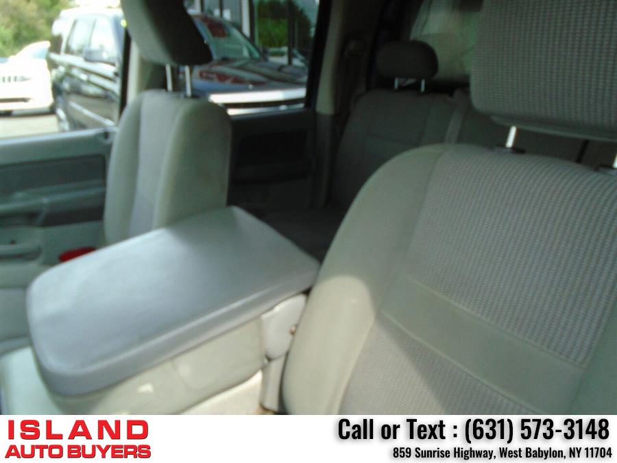 Used Dodge Ram Pickup 1500 SLT 4dr Quad Cab 4WD LB 2006 | Island Auto Buyers. West Babylon, New York Used Dodge Ram Pickup 1500 SLT 4dr Quad Cab 4WD LB 2006 | Island Auto Buyers. West Babylon, New York