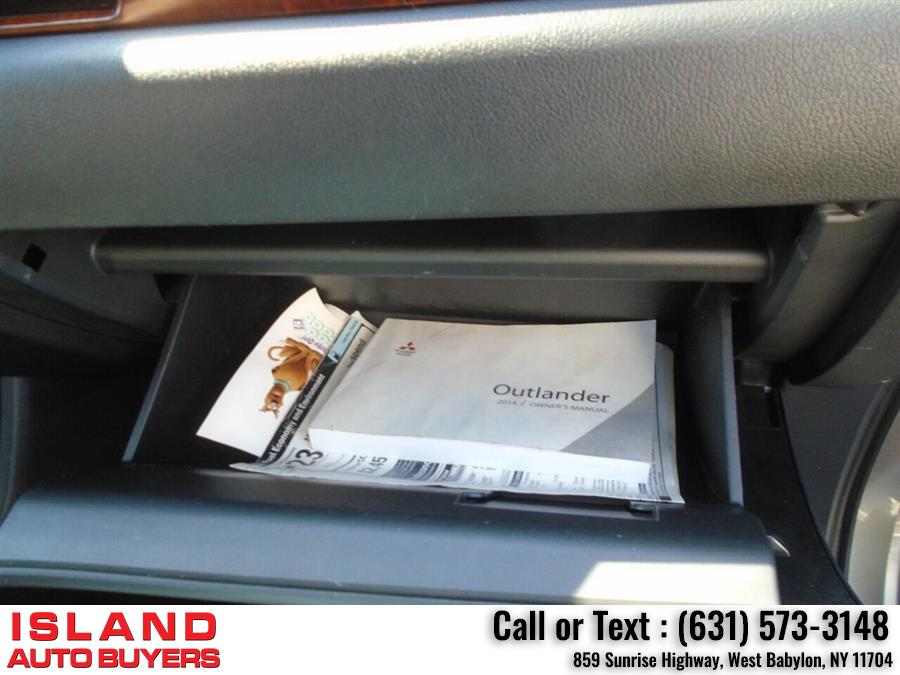 Used Mitsubishi Outlander GT AWD 4dr SUV 2014 | Island Auto Buyers. West Babylon, New York Used Mitsubishi Outlander GT AWD 4dr SUV 2014 | Island Auto Buyers. West Babylon, New York