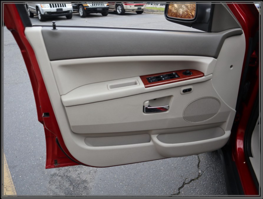 2006 Jeep Grand Cherokee 4dr Limited 4WD, available for sale in Huntington Station, New York | My Auto Inc.. Huntington Station, New York 2006 Jeep Grand Cherokee 4dr Limited 4WD, available for sale in Huntington Station, New York | My Auto Inc.. Huntington Station, New York