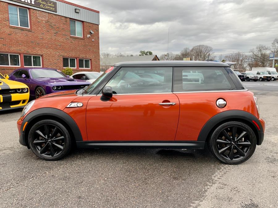 2011 MINI Cooper Hardtop 2dr Cpe S, available for sale in South Windsor, Connecticut | Mike And Tony Auto Sales, Inc. South Windsor, Connecticut 2011 MINI Cooper Hardtop 2dr Cpe S, available for sale in South Windsor, Connecticut | Mike And Tony Auto Sales, Inc. South Windsor, Connecticut