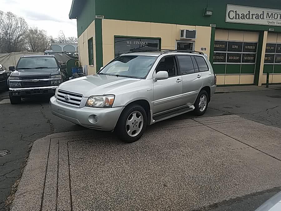 2004 Toyota Highlander 4dr V6 4WD Limited w/3rd Row, available for sale in West Hartford, Connecticut | Chadrad Motors llc. West Hartford, Connecticut