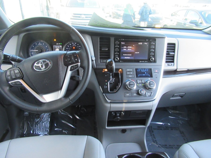 Used Toyota Sienna XLE FWD 8-Passenger (Natl) 2019 | Pepmore Auto Sales Inc.. Woodside, New York Used Toyota Sienna XLE FWD 8-Passenger (Natl) 2019 | Pepmore Auto Sales Inc.. Woodside, New York