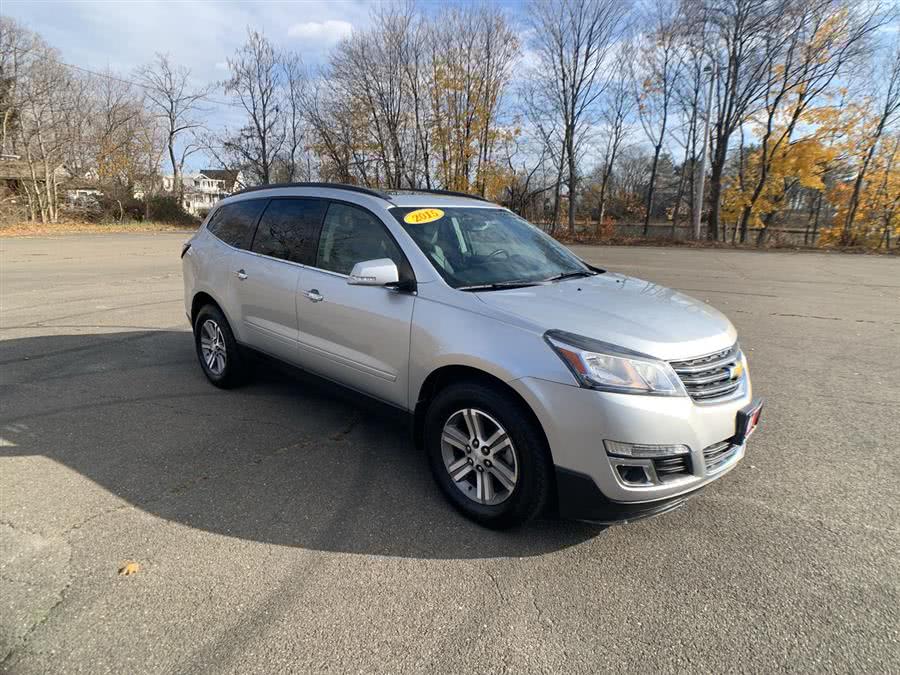 2015 Chevrolet Traverse AWD 4dr LT w/2LT, available for sale in Stratford, Connecticut | Wiz Leasing Inc. Stratford, Connecticut