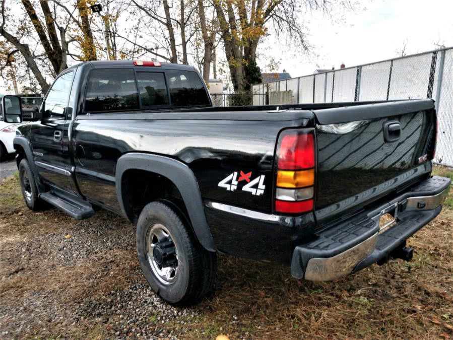 2006 GMC SIERRA 2500HD LONG BED 133" WB 4WD SLE1, available for sale in COPIAGUE, New York | Warwick Auto Sales Inc. COPIAGUE, New York