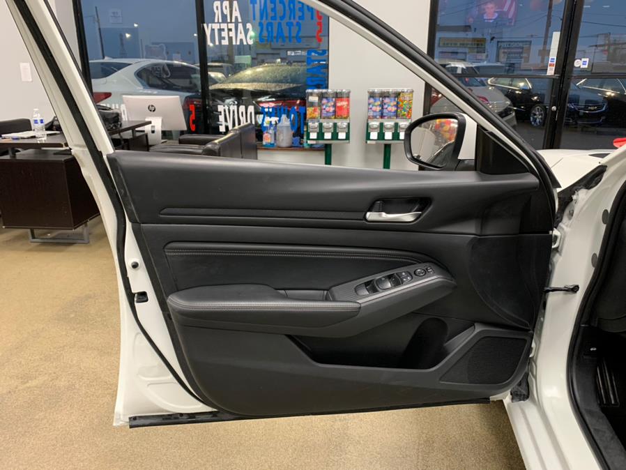 2019 Nissan Altima 2.5 S Sedan, available for sale in Inwood, New York | 5 Towns Drive. Inwood, New York 2019 Nissan Altima 2.5 S Sedan, available for sale in Inwood, New York | 5 Towns Drive. Inwood, New York