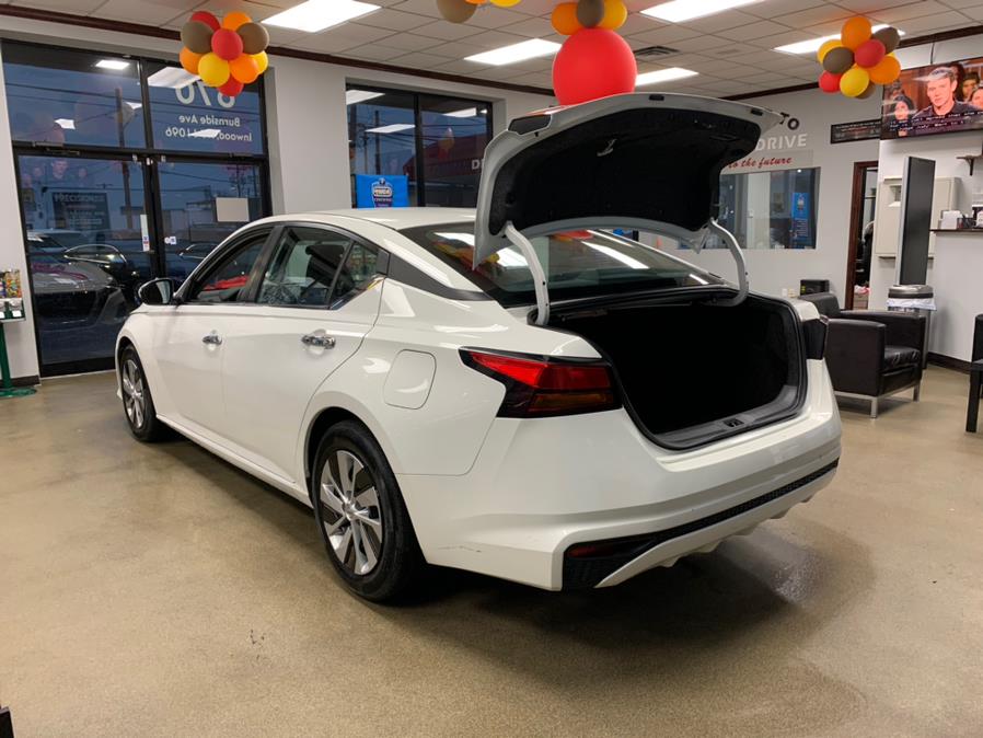 2019 Nissan Altima 2.5 S Sedan, available for sale in Inwood, New York | 5 Towns Drive. Inwood, New York 2019 Nissan Altima 2.5 S Sedan, available for sale in Inwood, New York | 5 Towns Drive. Inwood, New York