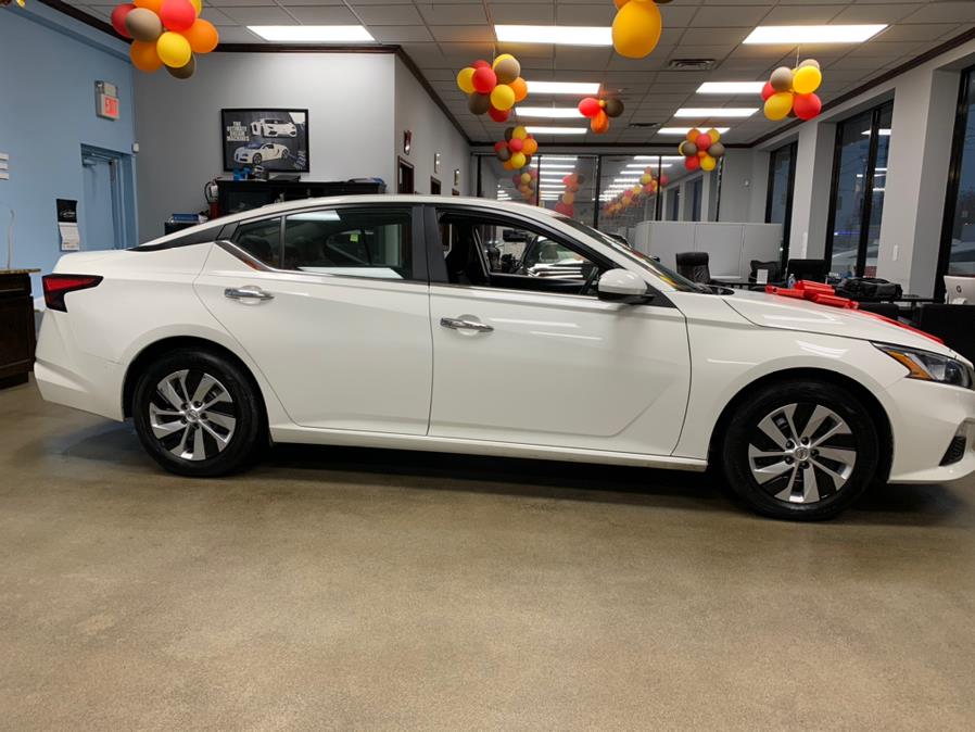 2019 Nissan Altima 2.5 S Sedan, available for sale in Inwood, New York | 5 Towns Drive. Inwood, New York 2019 Nissan Altima 2.5 S Sedan, available for sale in Inwood, New York | 5 Towns Drive. Inwood, New York
