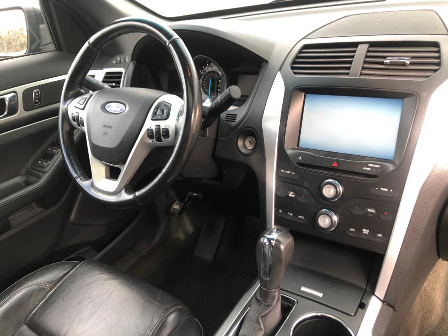 2013 Ford Explorer 4WD 4dr XLT, available for sale in Agawam, Massachusetts | Malkoon Motors. Agawam, Massachusetts 2013 Ford Explorer 4WD 4dr XLT, available for sale in Agawam, Massachusetts | Malkoon Motors. Agawam, Massachusetts