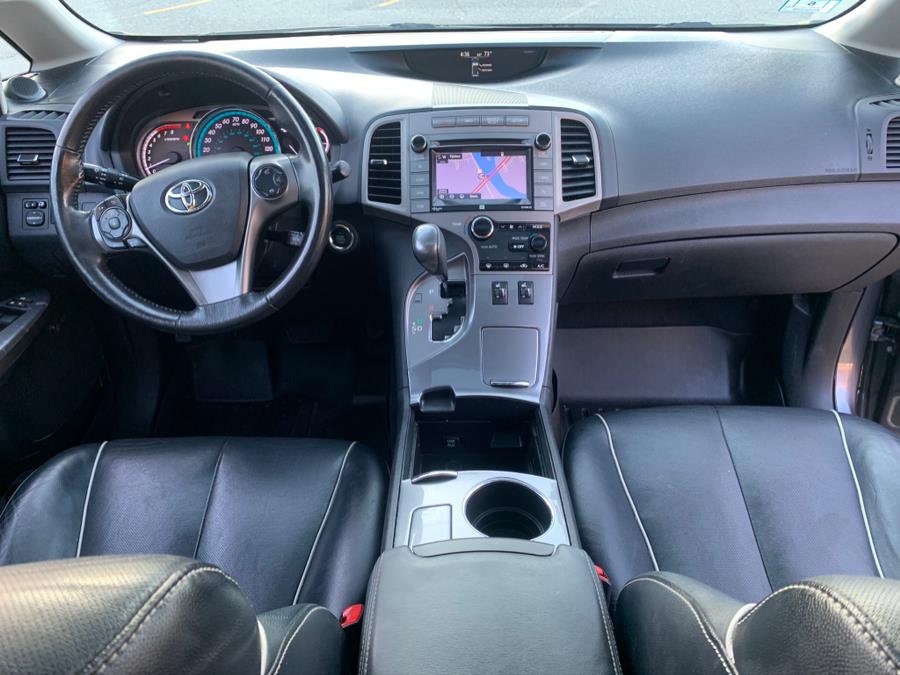 Used Toyota Venza 4dr Wgn I4 AWD XLE (Natl) 2015 | Danny's Auto Sales. Methuen, Massachusetts Used Toyota Venza 4dr Wgn I4 AWD XLE (Natl) 2015 | Danny's Auto Sales. Methuen, Massachusetts