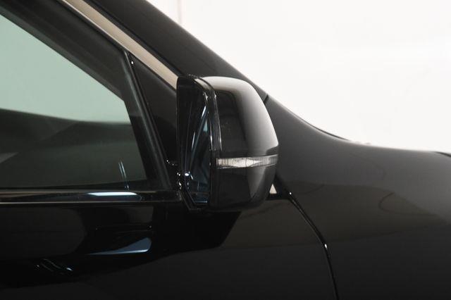 The 2016 Acura MDX w/Tech Blind Spot/ Nav