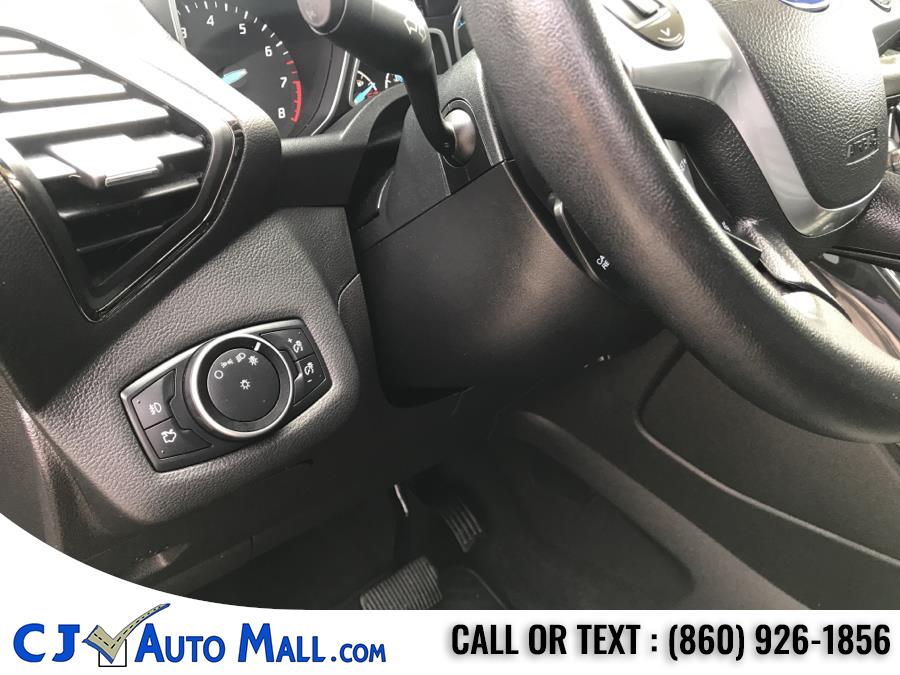 2016 Ford Escape 4WD 4dr Titanium, available for sale in Bristol, Connecticut | CJ Auto Mall. Bristol, Connecticut 2016 Ford Escape 4WD 4dr Titanium, available for sale in Bristol, Connecticut | CJ Auto Mall. Bristol, Connecticut