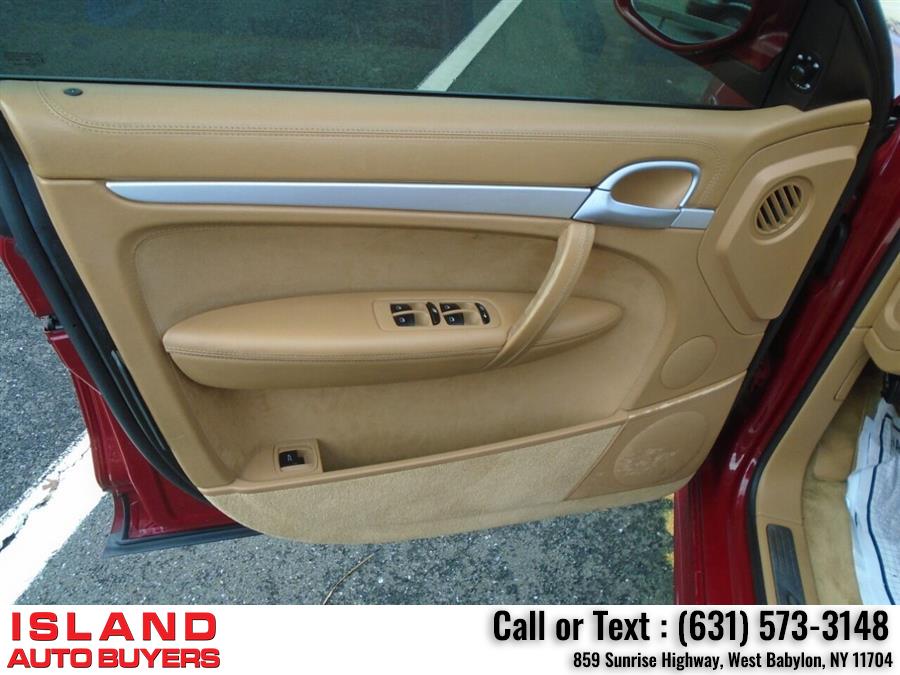 Used Porsche Cayenne GTS AWD 4dr SUV 2008 | Island Auto Buyers. West Babylon, New York Used Porsche Cayenne GTS AWD 4dr SUV 2008 | Island Auto Buyers. West Babylon, New York