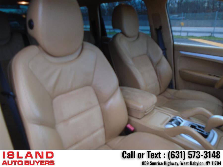 Used Porsche Cayenne GTS AWD 4dr SUV 2008 | Island Auto Buyers. West Babylon, New York Used Porsche Cayenne GTS AWD 4dr SUV 2008 | Island Auto Buyers. West Babylon, New York