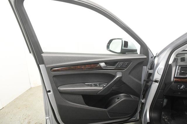 2019 Audi Q5 Premium Plus w/Virtual Cockpit photo