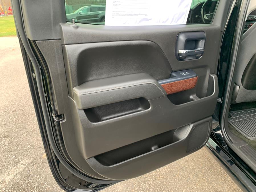 2014 GMC Sierra 1500 4WD Crew Cab 143.5" SLE, available for sale in South Windsor, Connecticut | Mike And Tony Auto Sales, Inc. South Windsor, Connecticut 2014 GMC Sierra 1500 4WD Crew Cab 143.5" SLE, available for sale in South Windsor, Connecticut | Mike And Tony Auto Sales, Inc. South Windsor, Connecticut