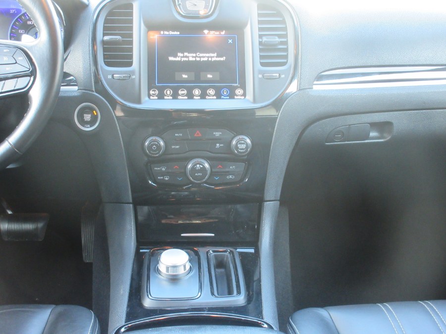 Used Chrysler 300 300S RWD 2019 | Route 27 Auto Mall. Linden, New Jersey Used Chrysler 300 300S RWD 2019 | Route 27 Auto Mall. Linden, New Jersey