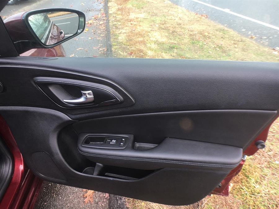 Used Chrysler 200 S 2016 | Smart Buy Auto Sales, LLC. Wallingford, Connecticut Used Chrysler 200 S 2016 | Smart Buy Auto Sales, LLC. Wallingford, Connecticut
