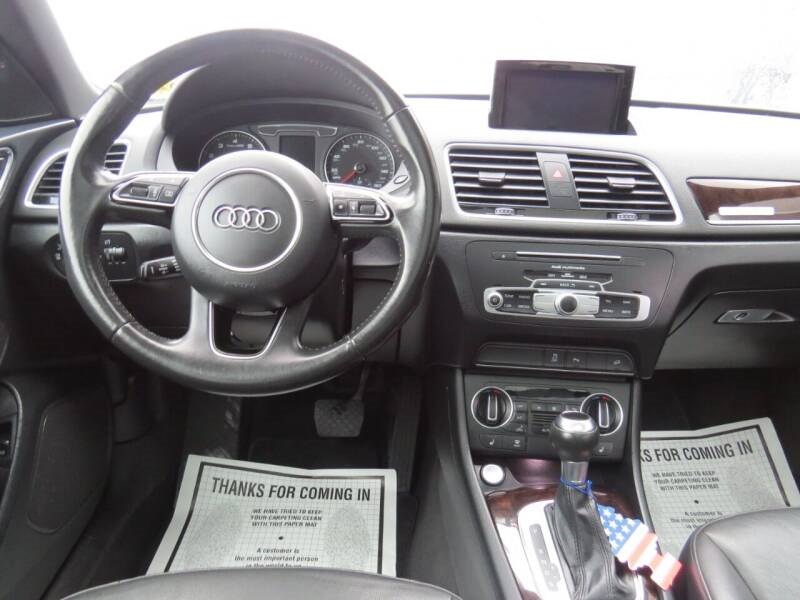 Used Audi Q3 2.0T quattro Premium Plus AWD 4dr SUV 2016 | Lake City Exports Inc. Auburn, Maine Used Audi Q3 2.0T quattro Premium Plus AWD 4dr SUV 2016 | Lake City Exports Inc. Auburn, Maine