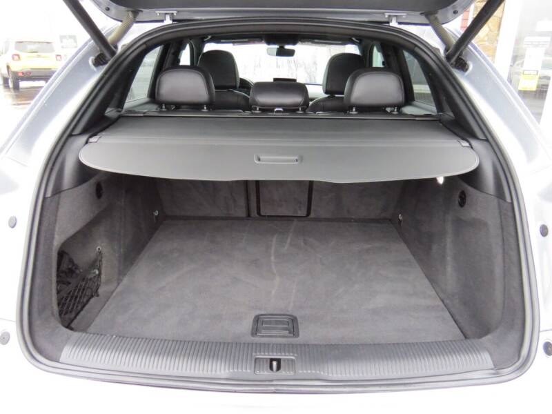 Used Audi Q3 2.0T quattro Premium Plus AWD 4dr SUV 2016 | Lake City Exports Inc. Auburn, Maine Used Audi Q3 2.0T quattro Premium Plus AWD 4dr SUV 2016 | Lake City Exports Inc. Auburn, Maine