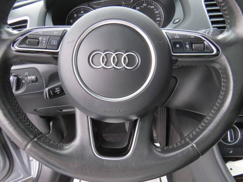 Used Audi Q3 2.0T quattro Premium Plus AWD 4dr SUV 2016 | Lake City Exports Inc. Auburn, Maine Used Audi Q3 2.0T quattro Premium Plus AWD 4dr SUV 2016 | Lake City Exports Inc. Auburn, Maine