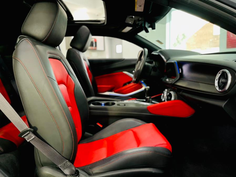 Used Chevrolet Camaro 2dr Cpe 2LT 2017 | Luxury Motor Club. Franklin Square, New York Used Chevrolet Camaro 2dr Cpe 2LT 2017 | Luxury Motor Club. Franklin Square, New York