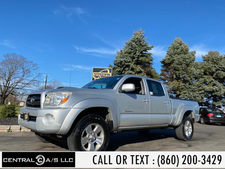 2005 Toyota Tacoma Double 141" Auto 4WD (Natl), available for sale in East Windsor, Connecticut | Central A/S LLC. East Windsor, Connecticut