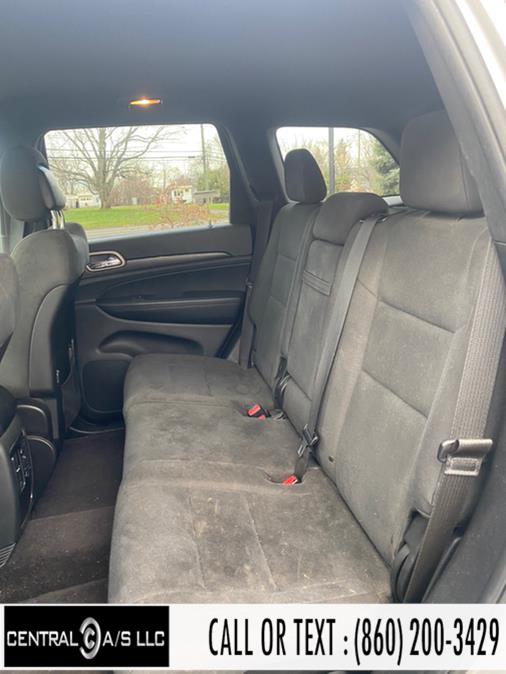 Used Jeep Grand Cherokee 4WD 4dr Laredo 2015 | Central A/S LLC. East Windsor, Connecticut Used Jeep Grand Cherokee 4WD 4dr Laredo 2015 | Central A/S LLC. East Windsor, Connecticut