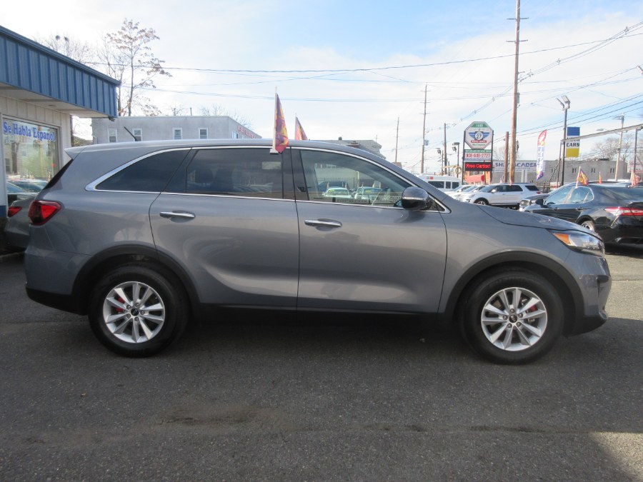 2020 Kia Sorento LX V6 FWD, available for sale in Linden, New Jersey | Route 27 Auto Mall. Linden, New Jersey 2020 Kia Sorento LX V6 FWD, available for sale in Linden, New Jersey | Route 27 Auto Mall. Linden, New Jersey