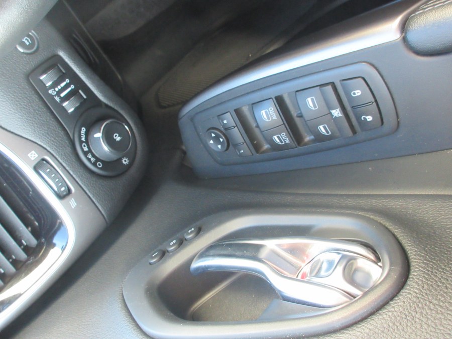 Used Jeep Cherokee Limited FWD 2020 | Route 27 Auto Mall. Linden, New Jersey Used Jeep Cherokee Limited FWD 2020 | Route 27 Auto Mall. Linden, New Jersey