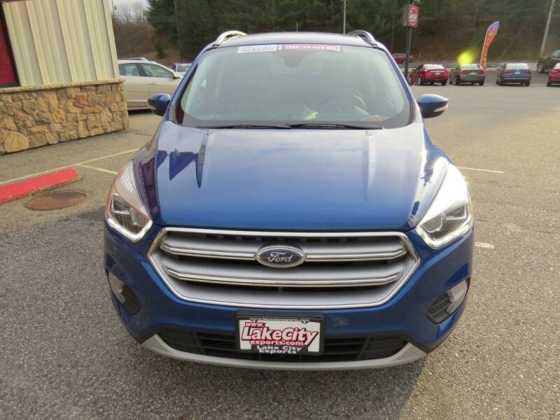 Used Ford Escape Titanium AWD 4dr SUV 2017 | Lake City Exports Inc. Auburn, Maine Used Ford Escape Titanium AWD 4dr SUV 2017 | Lake City Exports Inc. Auburn, Maine