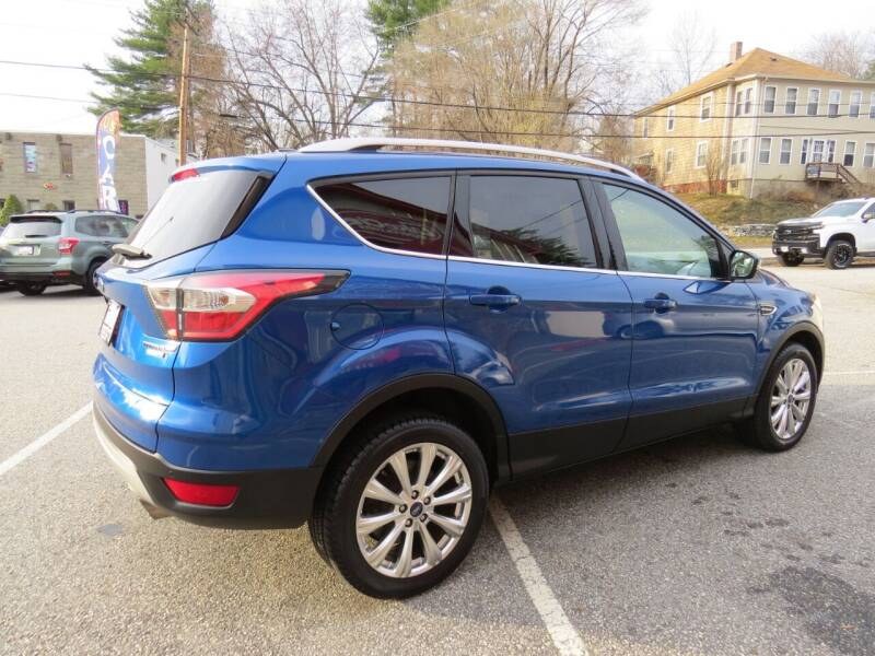 Used Ford Escape Titanium AWD 4dr SUV 2017 | Lake City Exports Inc. Auburn, Maine Used Ford Escape Titanium AWD 4dr SUV 2017 | Lake City Exports Inc. Auburn, Maine