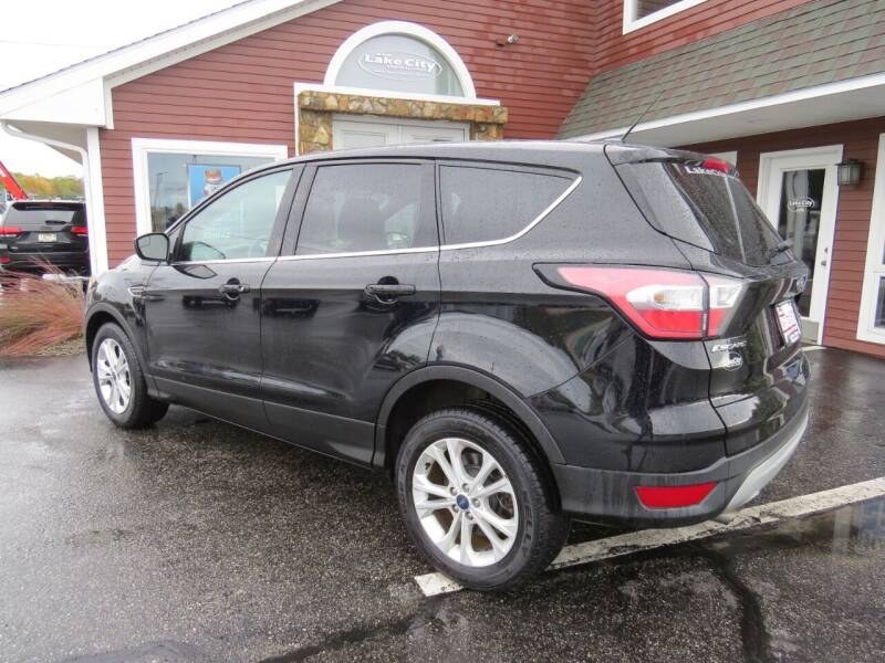 Used Ford Escape SE AWD 4dr SUV 2017 | Lake City Exports Inc. Auburn, Maine Used Ford Escape SE AWD 4dr SUV 2017 | Lake City Exports Inc. Auburn, Maine