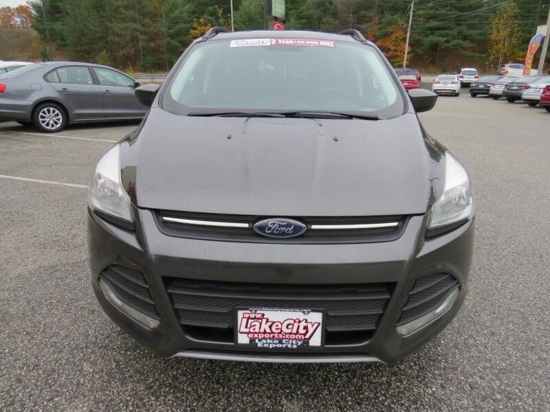 Used Ford Escape SE AWD 4dr SUV 2016 | Lake City Exports Inc. Auburn, Maine Used Ford Escape SE AWD 4dr SUV 2016 | Lake City Exports Inc. Auburn, Maine
