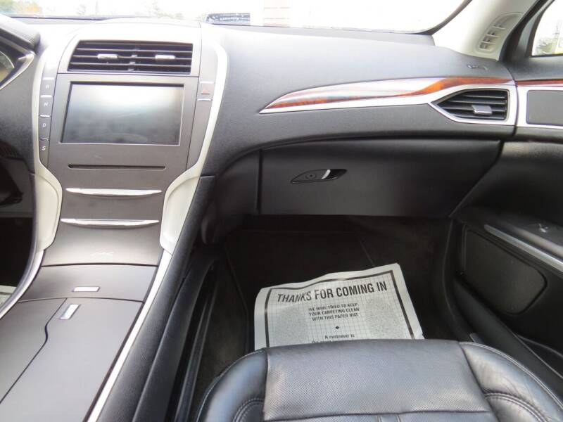 Used Lincoln Mkz Base AWD 4dr Sedan 2015 | Lake City Exports Inc. Auburn, Maine Used Lincoln Mkz Base AWD 4dr Sedan 2015 | Lake City Exports Inc. Auburn, Maine