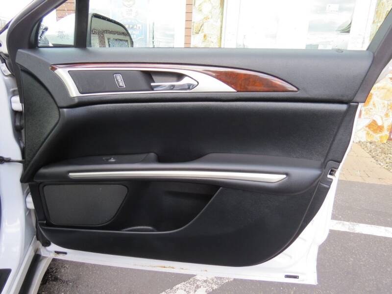 Used Lincoln Mkz Base AWD 4dr Sedan 2015 | Lake City Exports Inc. Auburn, Maine Used Lincoln Mkz Base AWD 4dr Sedan 2015 | Lake City Exports Inc. Auburn, Maine