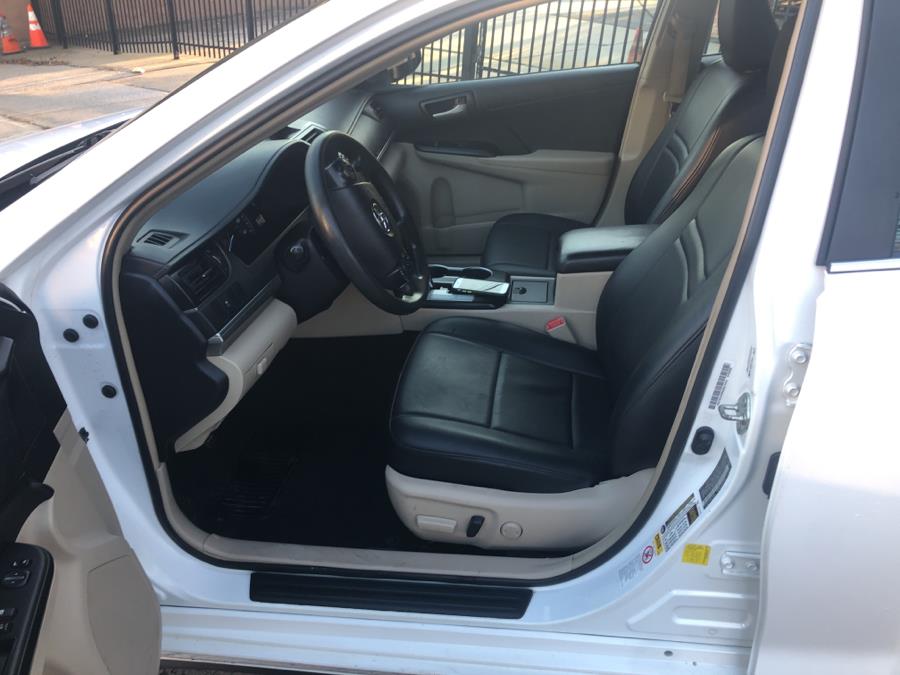 2014 Toyota Camry 2014.5 4dr Sdn I4 Auto XLE, available for sale in Jamaica, New York | Sylhet Motors Inc.. Jamaica, New York 2014 Toyota Camry 2014.5 4dr Sdn I4 Auto XLE, available for sale in Jamaica, New York | Sylhet Motors Inc.. Jamaica, New York