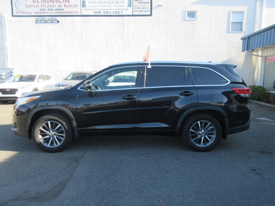 2017 Toyota Highlander XLE V6 AWD (Natl), available for sale in Linden, New Jersey | Route 27 Auto Mall. Linden, New Jersey 2017 Toyota Highlander XLE V6 AWD (Natl), available for sale in Linden, New Jersey | Route 27 Auto Mall. Linden, New Jersey