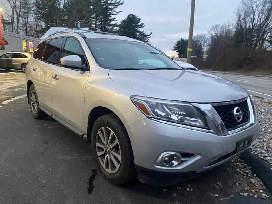 2014 Nissan Pathfinder 4WD 4dr SV, available for sale in Hampton, Connecticut | VIP on 6 LLC. Hampton, Connecticut