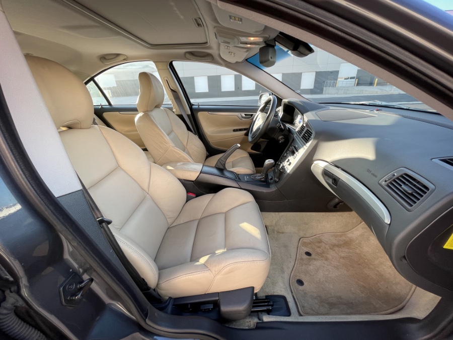 2004 Volvo S60 2.5L Turbo R AWD Auto w/Sunroof, available for sale in Salt Lake City, Utah | Guchon Imports. Salt Lake City, Utah 2004 Volvo S60 2.5L Turbo R AWD Auto w/Sunroof, available for sale in Salt Lake City, Utah | Guchon Imports. Salt Lake City, Utah