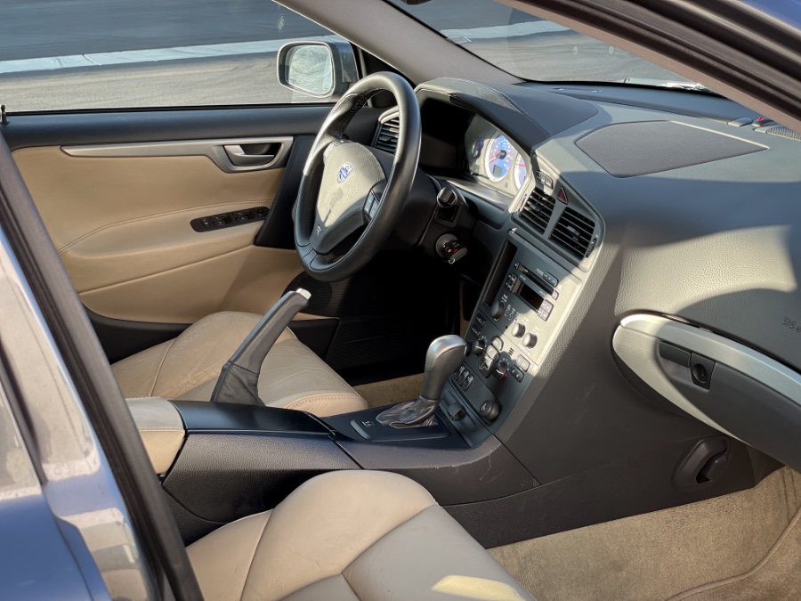 2004 Volvo S60 2.5L Turbo R AWD Auto w/Sunroof, available for sale in Salt Lake City, Utah | Guchon Imports. Salt Lake City, Utah 2004 Volvo S60 2.5L Turbo R AWD Auto w/Sunroof, available for sale in Salt Lake City, Utah | Guchon Imports. Salt Lake City, Utah