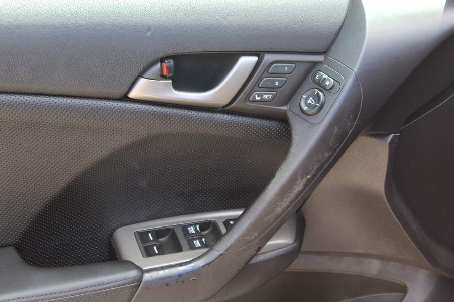 Used Acura TSX 4dr Sdn I4 Auto Tech Pkg 2010 | CARMANIA USA. Chesapeake, Virginia Used Acura TSX 4dr Sdn I4 Auto Tech Pkg 2010 | CARMANIA USA. Chesapeake, Virginia